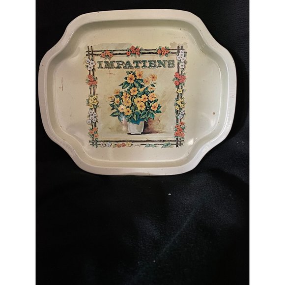 Vintage Pair of Small Flower Trays - Picture 7 of 7